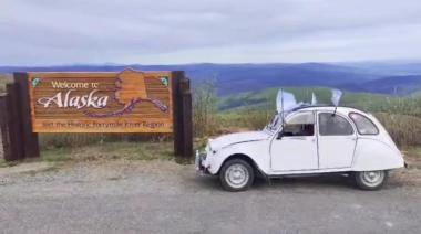 De 9 de Julio a Alaska: Héctor Clerc cumplió el sueño de unir el continente en su histórico Citroën 3 CV