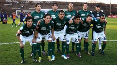 El día en que Sarmiento venció a Platense y Junín vibró con el Indio Solari
