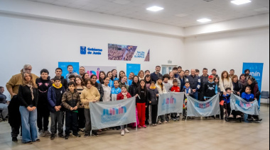 Entregaron nuevas becas a deportistas juninenses
