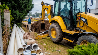 Junín amplía la red cloacal en Villa del Parque: una obra que beneficiará a casi 70 familias