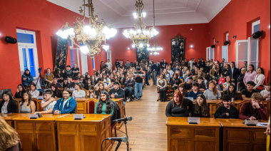 Quedó inaugurada una nueva edición del Concejo Deliberante Estudiantil con la jura de más de 70 jóvenes representantes