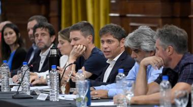 La Provincia ofreció a los gremios docentes un aumento salarial del 7% escalonado en julio y agosto