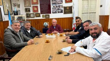 Trabajo conjunto entre la Liga Deportiva del Oeste y la Policía para fortalecer la seguridad en las canchas
