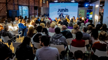 La XXII Feria del Libro de Junín vivió una tercera jornada repleta de propuestas culturales