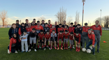 Petrecca presentó el proyecto Dibu Martínez