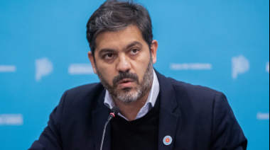 Bianco sugirió que Milei sufre de “delirio persecutorio” por ver “terroristas en todos lados"
