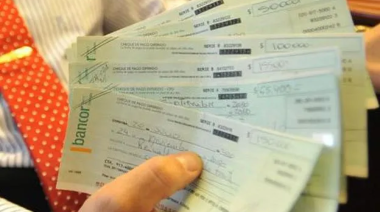 Aumentaron un 6,6% los cheques rechazados y son una clara señal de la falta de recuperación del crédito