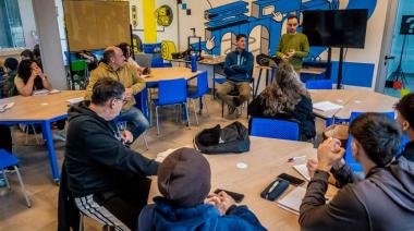 Nodos Tecnológicos: comenzó un curso gratuito de instalación de cámaras de seguridad