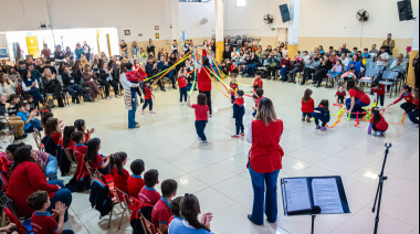 El Jardín de Infantes Arco Iris celebró sus 25 años junto a la comunidad educativa
