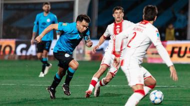 Belgrano y Huracán empataron en un partido con varias polémicas