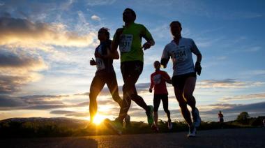 Más de 100 corredores ya se preparan para la primera Maratón Nocturna de Ameghino