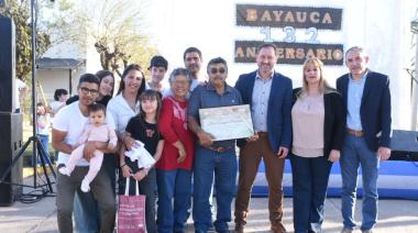 Bayauca celebró sus 132 años con homenajes a dos vecinos de larga trayectoria