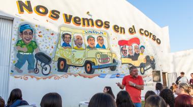 Se inauguró un mural en homenaje a los grandes hacedores del Carnaval de Lincoln