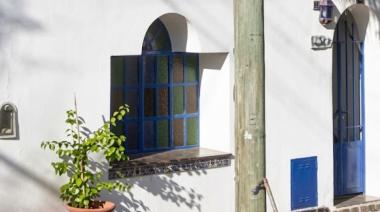 Una postal mediterránea entre las casas tradicionales de Junín: la vivienda que sorprende con su estilo
