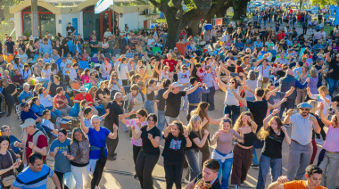 Morse cerró una nueva edición de la Fiesta Nacional del Cosechero con una multitud