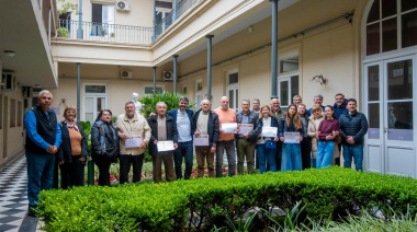Homenaje al plantel de Junín campeón nacional de básquet en 1966