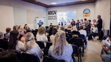 General Viamonte realizó una charla sobre prevención y detección temprana del cáncer de mama