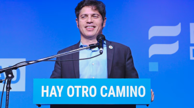 En Jujuy, Kicillof apuntó contra Milei y llamó a construir una alternativa electoral: “Nadie se salva solo”