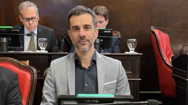 Petrecca impulsa proyectos para fortalecer la salud mental de policías y estudiantes bonaerenses