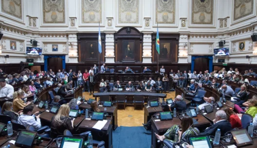 La Legislatura bonaerense aprobó el endeudamiento por USD 3.685 millones solicitado por Kicillof