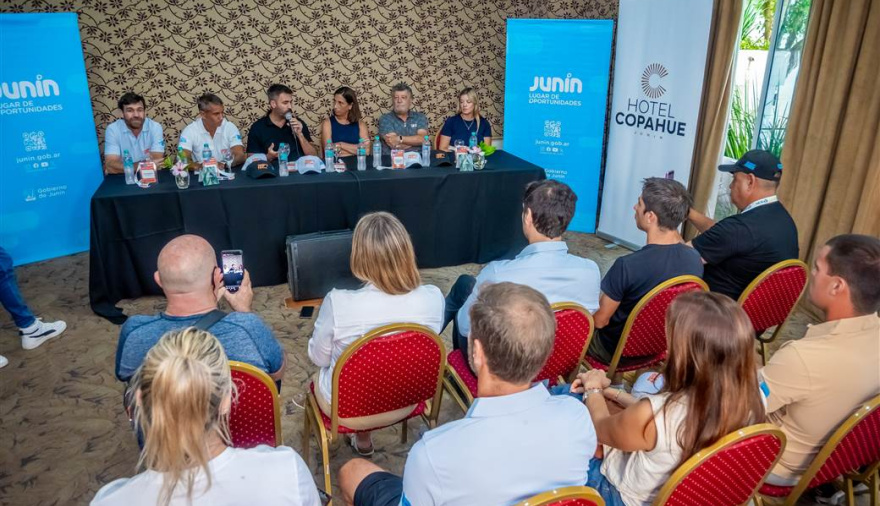 Con el apoyo del Municipio y la AAT, Junín será sede de una competencia internacional de tenis femenino de élite