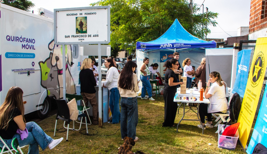 Gran participación vecinal en el primer operativo del año de “La Muni en tu Barrio” en San Francisco de Asís