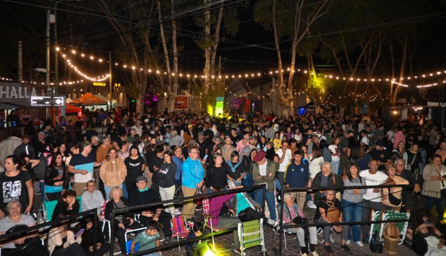 Gran marco de público en la tercera edición de “Valhalla Street”