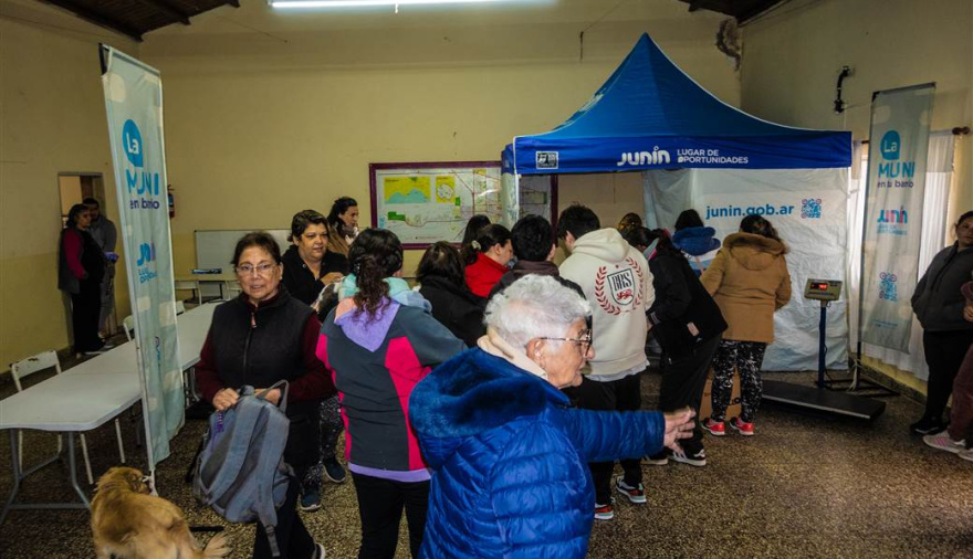 La Muni en tu Barrio llegó al Ferroviario con servicios, talleres y actividades para toda la comunidad
