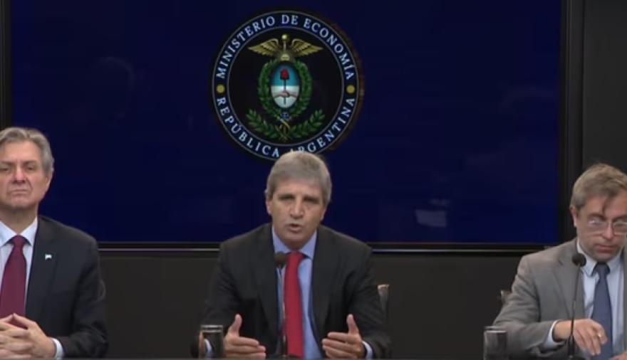 Caputo anunció el programa financiero de 2027: "Salir a los mercados es una opción más, no un objetivo”
