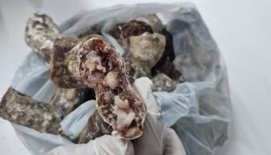 Detectan larvas de triquinosis en chacinados de una carnicería de Lincoln y clausuran preventivamente el comercio