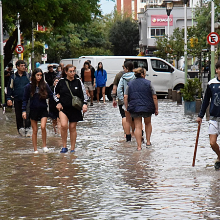 Bahía Blanca: la asistencia a los damnificados el día después del temporal