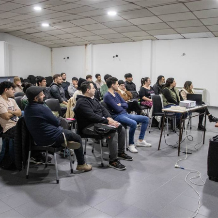 Invitan a jóvenes a participar de un curso para la búsqueda de trabajo