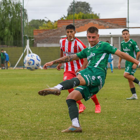 La Reserva de Sarmiento recibe a Talleres de Córdoba
