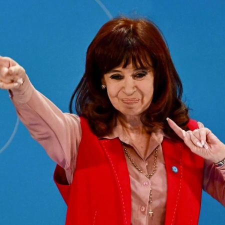 Cristina Kirchner: “¡Qué creativos los gorilas inventando nombres para disfrazar las estafas!”