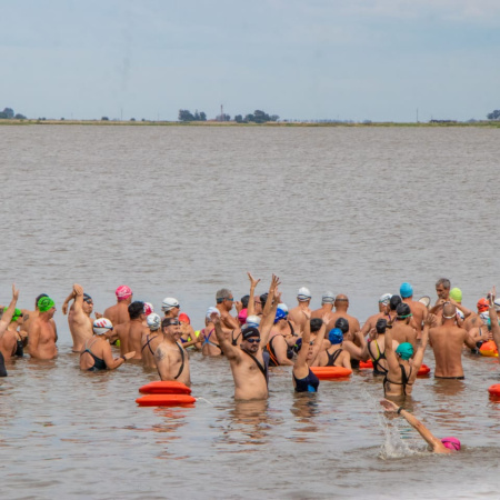 La recuperación de la Laguna de Gómez permitió el regreso de la histórica Maratón Acuática