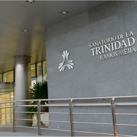 Una niña de 12 años está grave tras sufrir una herida por una bala perdida