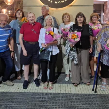 Emotivo reencuentro a 60 años del egreso de la Promoción 5º Año A de la Escuela Comercial