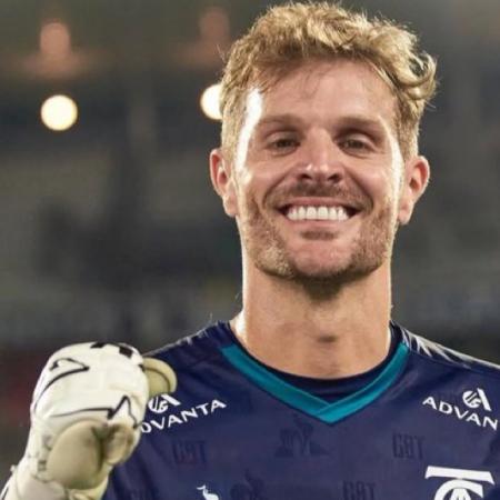 Javier Burrai es el primer refuerzo de Sarmiento