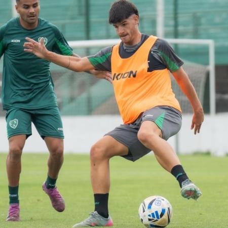 Quién es Renzo Lobianco, el delantero que convirtió dos goles y se ilusiona en Sarmiento