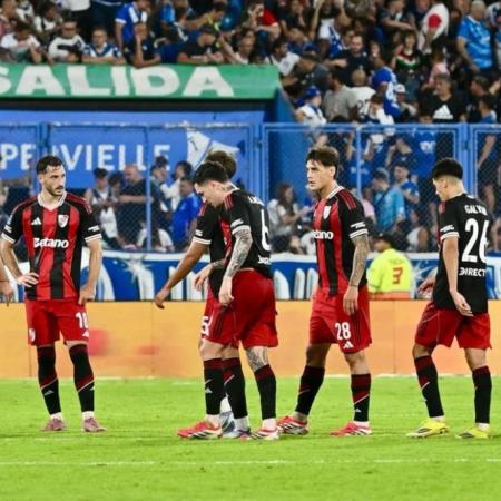 River acrecienta su crisis: perdió 1-0 con Vélez y lleva cuatro partidos sin ganar