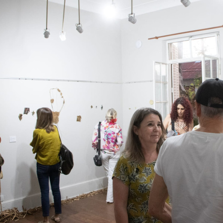 Quedó inaugurada la muestra “Impresiones” sobre joyería contemporánea en Junín