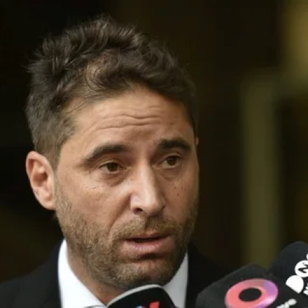 Un fiscal pidió la prohibición del uso de celulares en las cárceles