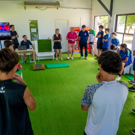 Chicos del Club BAP realizaron estudios en el Centro de Bienestar Integral