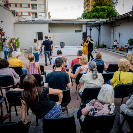 Con el tango como protagonista, se realizó una nueva jornada del Patio de los Artistas