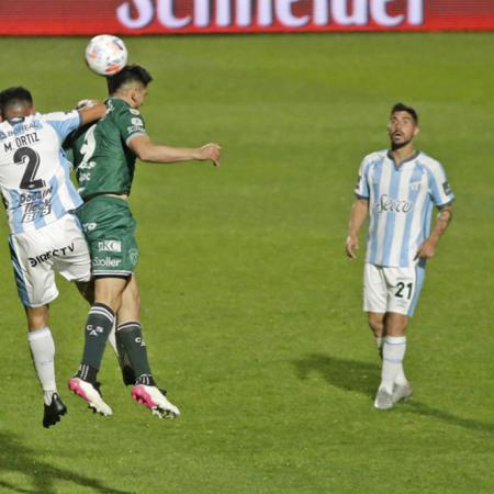Sarmiento recibe a Atlético Tucumán en el Eva Perón: Hora, TV y formaciones