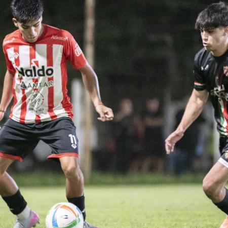 Ambos Mundos ratificó su gran momento y avanzó a semifinales del Nocturno