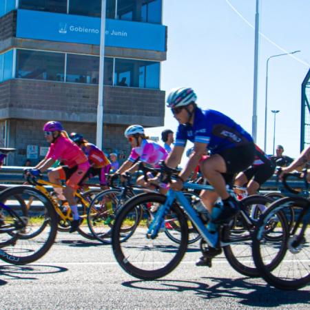 Con una masiva participación, el ciclismo volvió a ser protagonista en Junín
