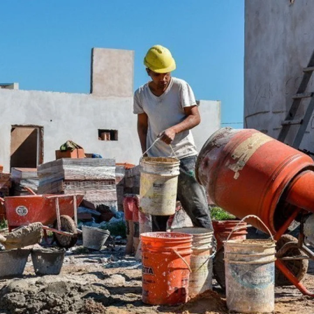 La construcción no arranca: venta de insumos volvió a caer en febrero