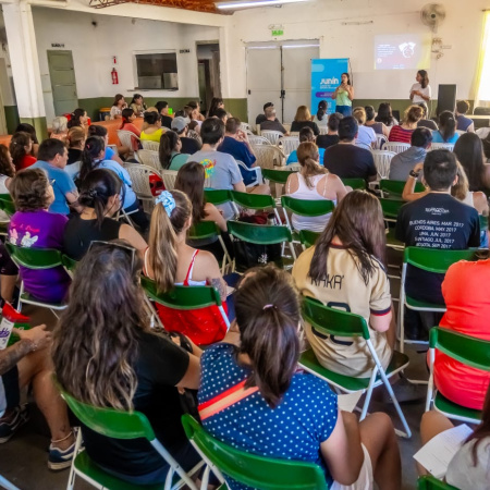 El Gobierno de Junín continúa con el ciclo de capacitaciones en manipulación de alimentos en los barrios