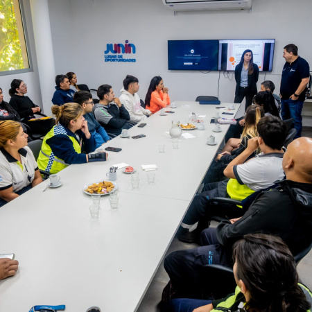 Inspectores de tránsito fueron capacitados por autoridades del Juzgado de Faltas